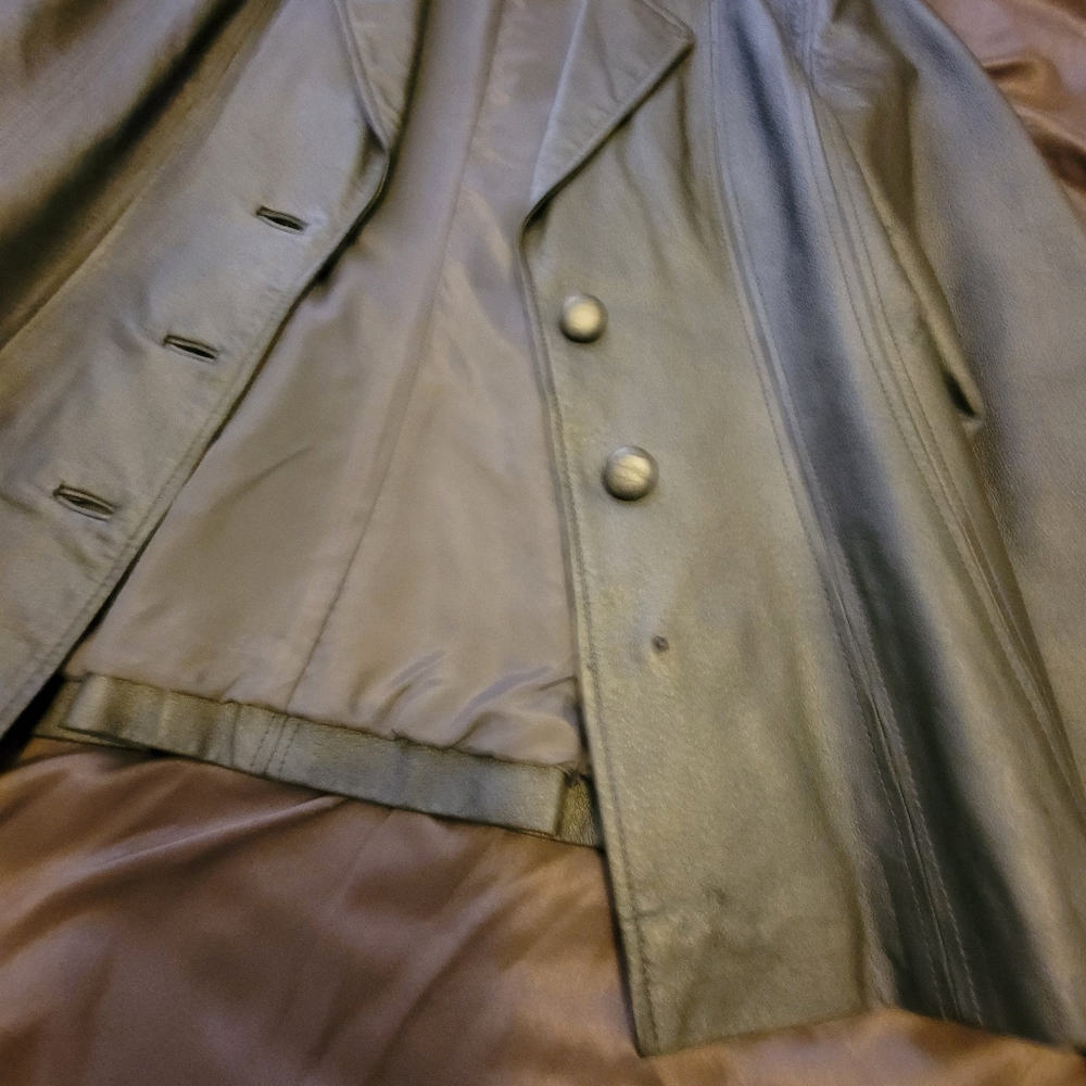 Silver leather jacket - Picture 3 of 5